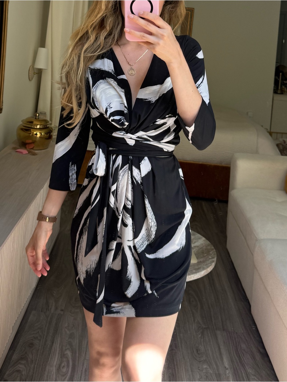 BCBGMAXAZRIA Black White Abstract Brushstroke Wrap Dress Tie Waist S